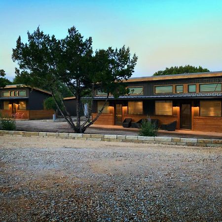 Green Acres Cottages - Wimberley Suite Buitenkant foto