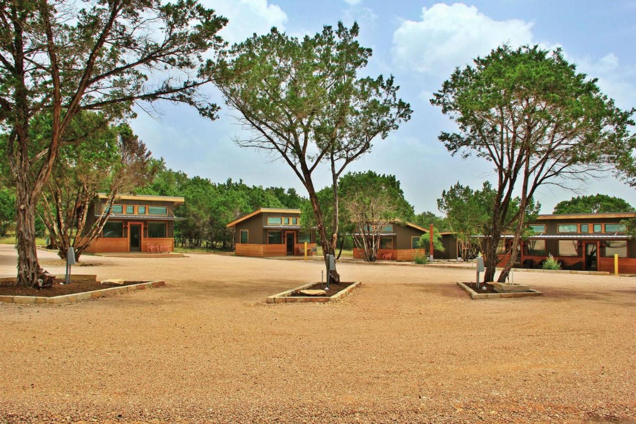 Green Acres Cottages - Wimberley Suite Buitenkant foto